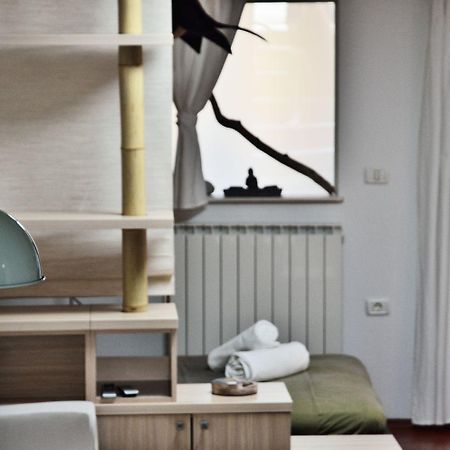 Medizen Apartment Izola Buitenkant foto